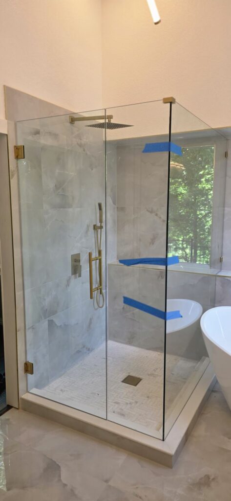 Frameless corner shower – Fixora Remodeling, Plano TX